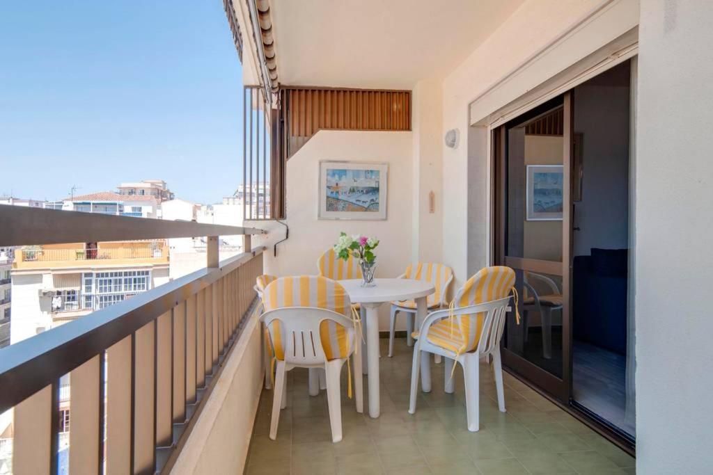 Fuengirola Lux Apartment ภายนอก รูปภาพ