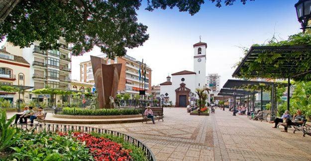 Fuengirola Lux Apartment ภายนอก รูปภาพ